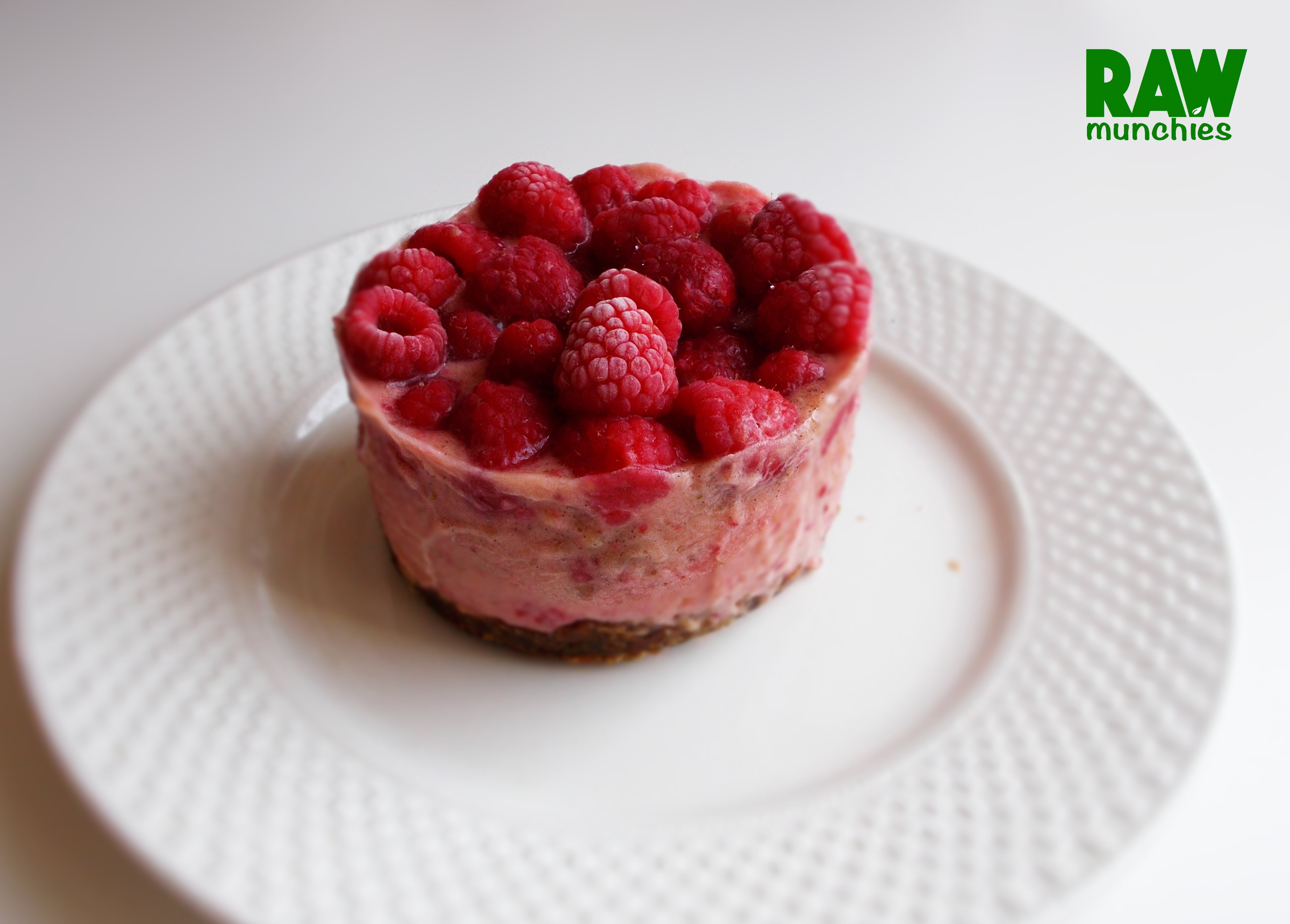 Raw Vegan Strawberry “Cheesecake”